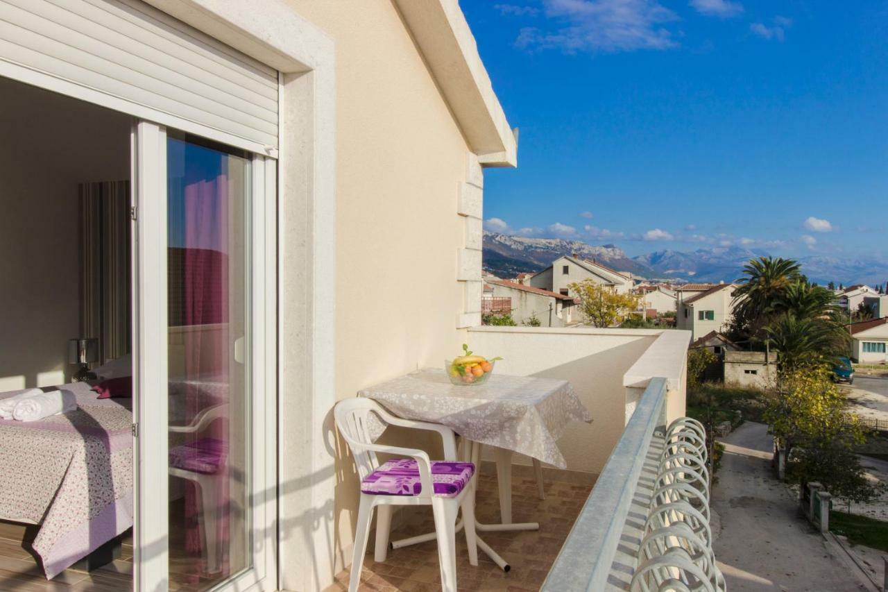 Apartmani Skelin***/**** Kaštela المظهر الخارجي الصورة